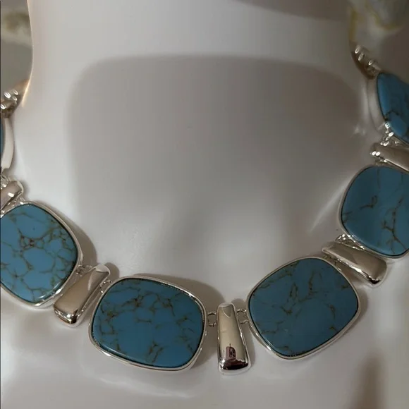 Lauren Ralph Lauren Silver Necklace with Blue Stones - Picture 11 of 11